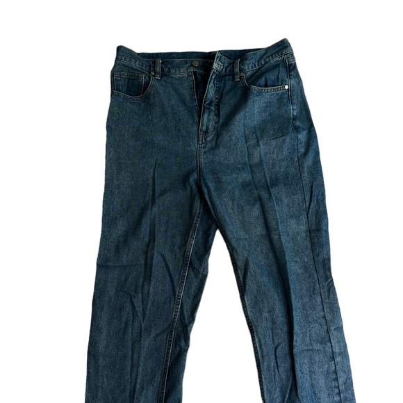 Men’s Relaxed Jeans - Size 34 - Picture 3 of 3